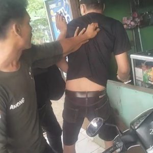 Berkedok Toko Aksesoris HP, Penjual Obat Terlarang Diciduk Warga di Cisauk