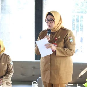Wabup Tangerang Tinjau Gerakan Pangan Murah dan Bazar UMKM