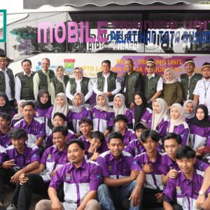Pemkab Meluncurkan Mobil Pelatihan Tata Busana UPTD Pelatihan Kerja Dinas Tenaga Kerja.