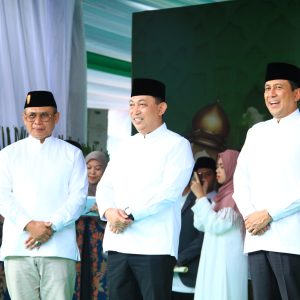 Kapolri Serahkan 9.648 Hewan Kurban Untuk Masyarakat