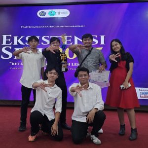 Eksistensi Seni : SMAK Frateran Surabaya Raih Juara 2 Dalam Ajang Lomba Musikalisasi Puisi 2025
