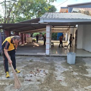 Bakti Religi Polsek Pangkajene di Gereja GKSS Mappatuwo Dalam Rangka Hari Bhayangkara Ke-79