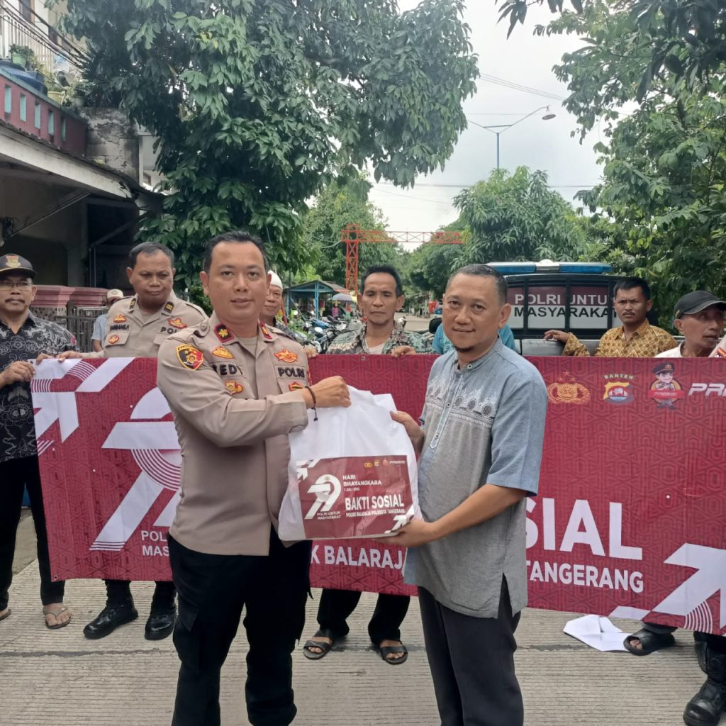 Bakti Sosial Polsek Balaraja Dalam Rangka HUT Bhayangkara 79   