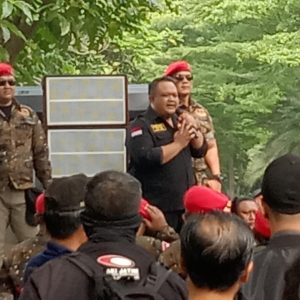 Miris : Tertindas Ketidakadilan Institusi Serua Untuk Memperjuangkan Hak Konstitusional