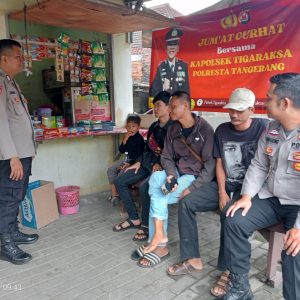 Bhabinkamtibmas Polsek Tigaraksa Gelar Jumat Curhat, Ajak Warga Jaga Kamtibmas di Wilayah   