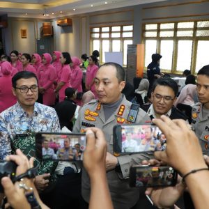 Hari Bhayangkara ke-79 dan HKGB ke-73, Polresta Malang Kota Beri Layanan Vaksin HPV Gratis Bagi Kaum Perempuan