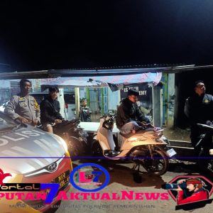 Patroli Dialogis oleh Ka SPKT Bersama Bhabinkamtibmas Dalam Rangka Pencegahan Gangguan Kamtibmas