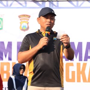 Ribuan Warga Meriahkan Olahraga Bersama Hari Bhayangkara ke- 79 di Stadion Kanjuruhan Malang