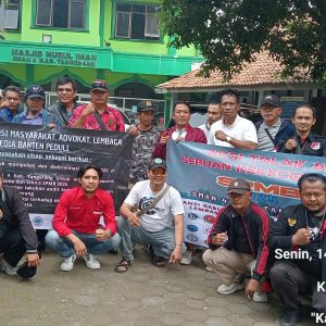 Aksi Damai Aliansi Masyarakat, Advokat, Lembaga, dan Forum Media Banten Peduli Berjalan Aman di SMA Negeri 4 Cikupa