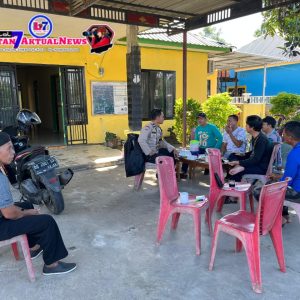 Silaturahmi Dan Koordinasi, Bhabinkamtibmas Tingkatkan Sambang Di Desa Binaan