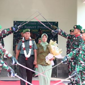 Pimpin Upacara Wisuda Purnawira Dan Pindah Satuan Ini Pesan Dandim 0429/Lamtim   