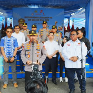 Lepas Buruh Terdampak PHK dan Angkatan Kerja Baru, Kapolri: Kabar Gembira di Tengah Dampak Global