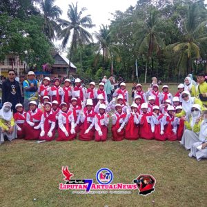 Siswa-Siswi SD Negeri 8/18 Bontowa Mengikuti Lomba Gerak Jalan Dalam Rangka HUT Kemerdekaan RI Ke-80. 