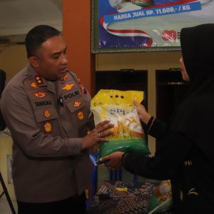 Gerakan Pangan Murah : Polres Tuban Siapkan 12 Ton Beras SPHP