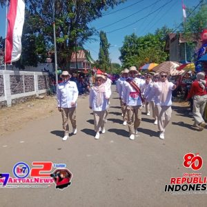 Pemerintah Kecamatan Balocci Memeriahkan Lomba Gerak Jalan