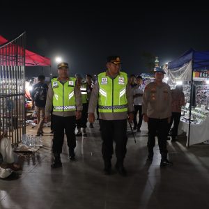 Malam Jelang Hari Kemerdekaan, Kapolresta Tangerang Pimpin Patroli Motor Antisipasi Guantibmas   