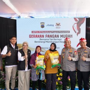 Alumni Akpol 90 Hadirkan Pasar Murah di Pedurungan, Warga Antusias Nikmati Harga Bersahabat