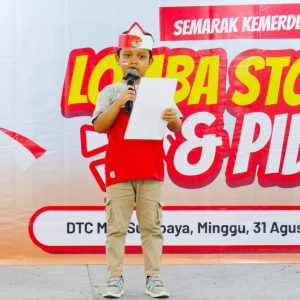 Alfarisqy dari TK Al An-Anshor Sidoarjo Juara Lomba Storytelling anak di DTC Mall Surabaya
