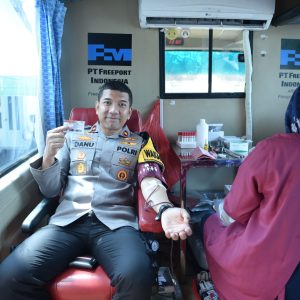 Sambut HUT ke-70 Lalu Lintas Bhayangkara, Polres Gresik Adakan Donor Darah, Cek Kesehatan Gratis, dan Pasar Murah untuk Masyarakat