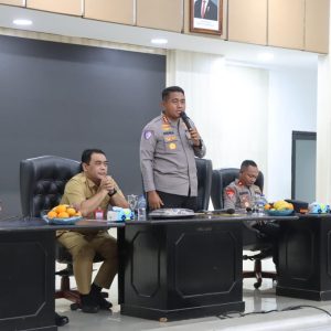 Rakor Forkopimda dengan Kepsek, Kapolresta Tangerang Ajak Semua Elemen Jaga Pelajar   
