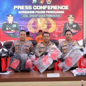 Polres Probolinggo Amankan Ayah dan Anak Tersangka Pembunuhan Maut di Sukapura