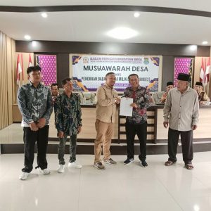 Pemerintahan Desa Cikupa Melaksanakan Kegiatan Musyawarah Desa Tentang Pendirian Usaha Milik Desa ( BUMDES) Tahun Anggara 2015