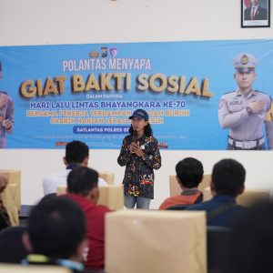 Satlantas Polres Gresik Peringati HUT Lantas ke-70 dengan Baksos dan Pelatihan UMKM bagi Pekerja Terdampak PHK