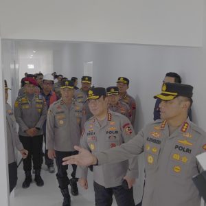 Libatkan Warga Sekitar, Wakapolri Sebut SPPG Polri di Gedawang Sebagai Bukti Kepedulian Polri Pada Masyarakat