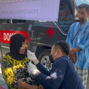 Dokkes Polda Jatim Lakukan Pengumpulan DNA Keluarga Korban di Ponpes Al Khoziny