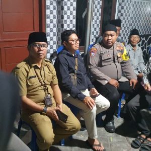 Turut Belasungkawa Polres Pelabuhan Tanjungperak Takziah ke Rumah Dua Santri Ponpes Al Khoziny