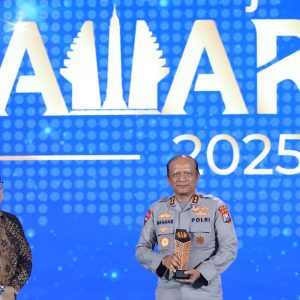 Kapolda Jatim Terima Penghargaan Penggerak Pangan, Sukses Ubah Ribuan Hektar Lahan Tidur Menjadi Produktif