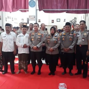 Kasespimma dan Serdik Sespimma Polri Angkatan 74 Gelar Bakti Sosial di Yayasan Yatim Piatu Al-Ikhlas Sukorejo