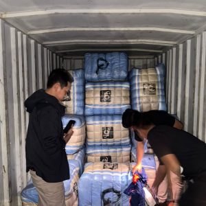 Polisi Bongkar Sindikat Balpres di Jakarta, 207 Bal Pakaian Bekas Impor Disita