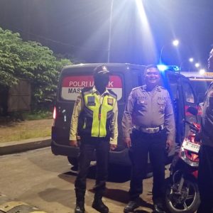 Patroli Mobile Polsek Pasar Kemis Antisipasi Guankamtibmas di Wilayah Sindang Panon   