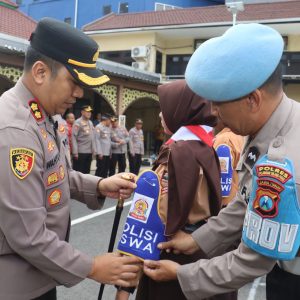 Kreatif, Sosialisasi Operasi Zebra Polres Malang Jadi Super Hero