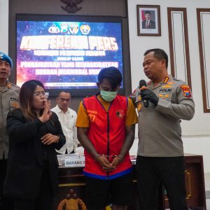 Polrestabes Surabaya Amankan Tersangka Penganiayaan Berujung Maut di Simpang Dukuh