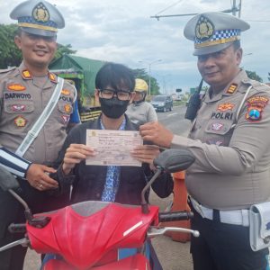 Polres Pelabuhan Tanjungperak Gelar Patroli Terpadu di Akses Vital Surabaya–Madura