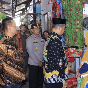 Polres Madiun Bersama Forkopimda Cek Stabilitas Harga Bapokting Jelang Nataru