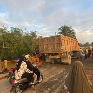 Kolaborasi Polri dan Masyarakat Sukses Pulihkan Jembatan Pandan Tapanuli Tengah