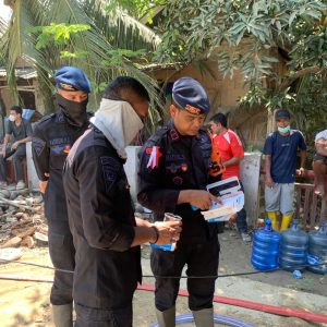 Brimob Polri Kerahkan 13 Randurlap dan 8 Water Treatment, Perkuat Pelayanan Pascabencana di Aceh, Sumut, dan Sumbar