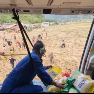Misi Kemanusiaan Hellycopter P-3303, Menembus Kesunyian Hutan Demi Sekeping Harapan