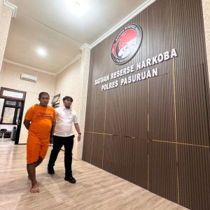 Polres Pasuruan Tangkap Pengedar Sabu dengan 32 Poket Sabu di Bangil
