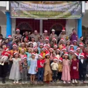 Rayakan Natal Bersama Warga Terdampak Bencana, Polri Hadir di Dua Gereja HKBP Tapanuli Utara