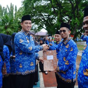 Sebanyak 4.993 orang Pegawai Pemerintah Dengan Perjanjian Kerja (PPPK) Paruh Waktu Menerima Surat Keputusan.