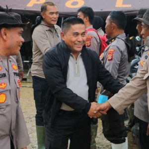Kabaharkam Polri Tinjau Posko Bencana di Aceh Tamiang, Pastikan Kelancaran Distribusi Bantuan Logistik