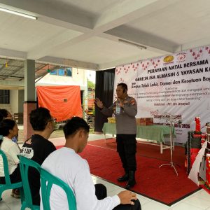 Polres Jember Berbagi Kasih ke Panti Asuhan Sambut Perayaan Natal
