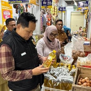 Satgas Pangan Polres Ponorogo Pantau Bahan Pokok di Sejumlah Pasar Jelang Nataru