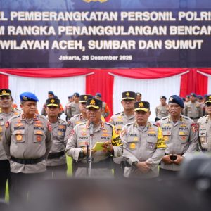 Wakapolri Tegaskan Polri Hadir untuk Kemanusiaan, Perkuat Penanganan Bencana di Tiga Provinsi
