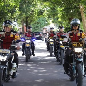 Kapolres Kediri Pimpin Patroli R2 Pastikan Libur Nataru Aman