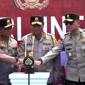 Wakapolri Komjen Pol. Dedi Prasetyo Tinjau Pemulihan Pasca-Bencana di Aceh dan Sumut: “Polri Hadir Hingga Masyarakat Benar-benar Bangkit